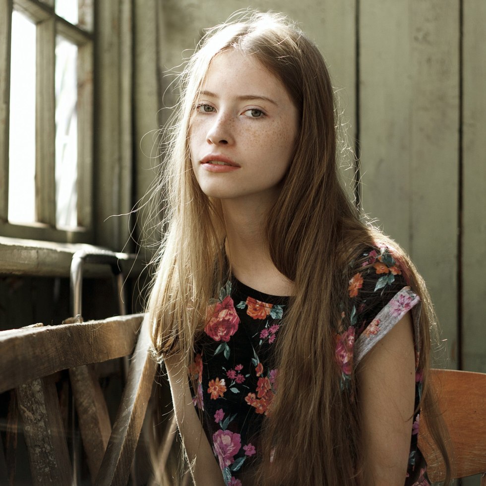 Naked young schoolgirls