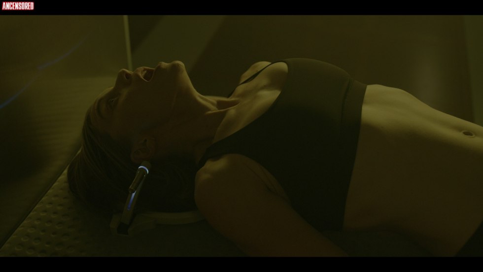 Katie Sakhoff Hot photo Halloween resurrection