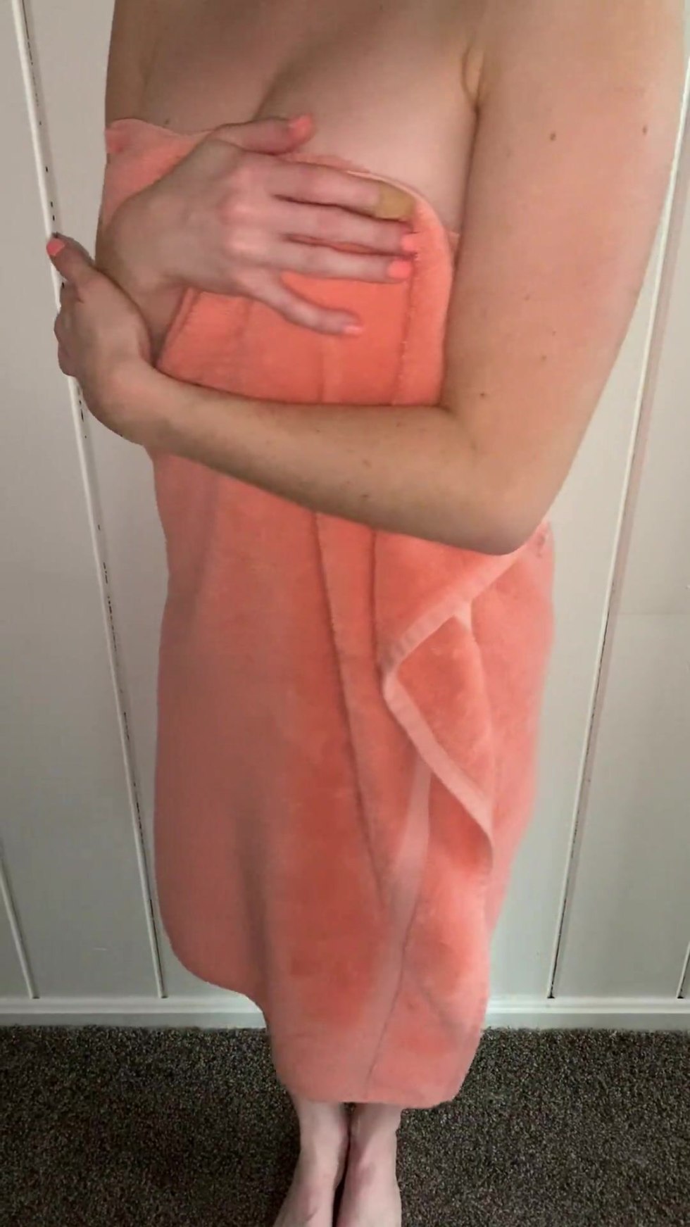 Girl in one towel fuck