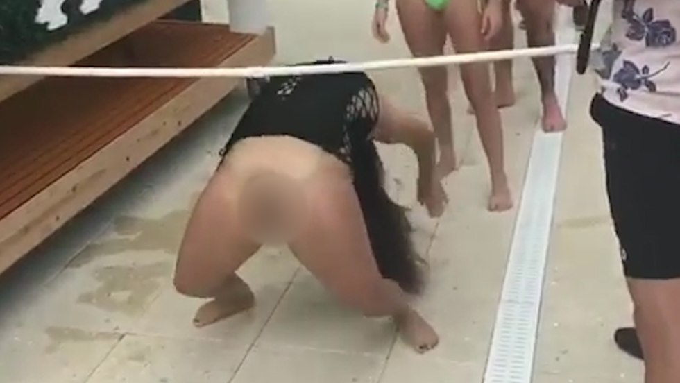 Cool girls without panties