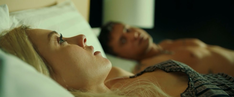 Julia Valentina Naked