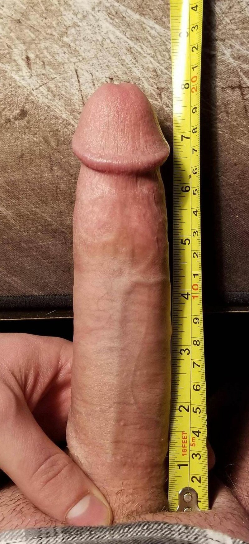 Medium -sized penis