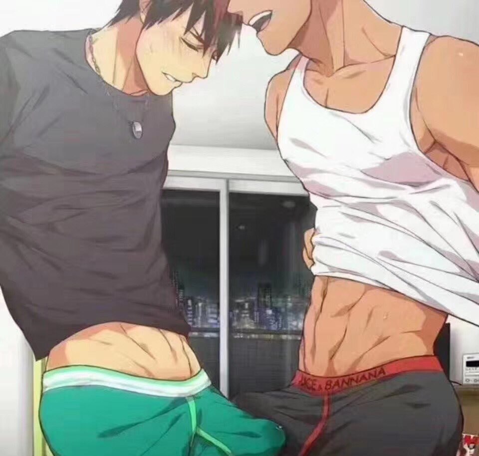 Guy Jerking Off with His Underwear (92 photos)