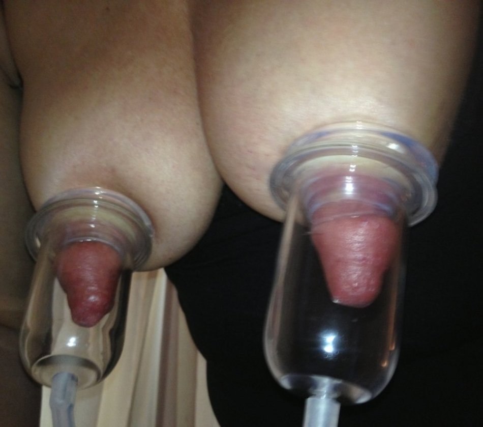 Pump for clitoris from syringe