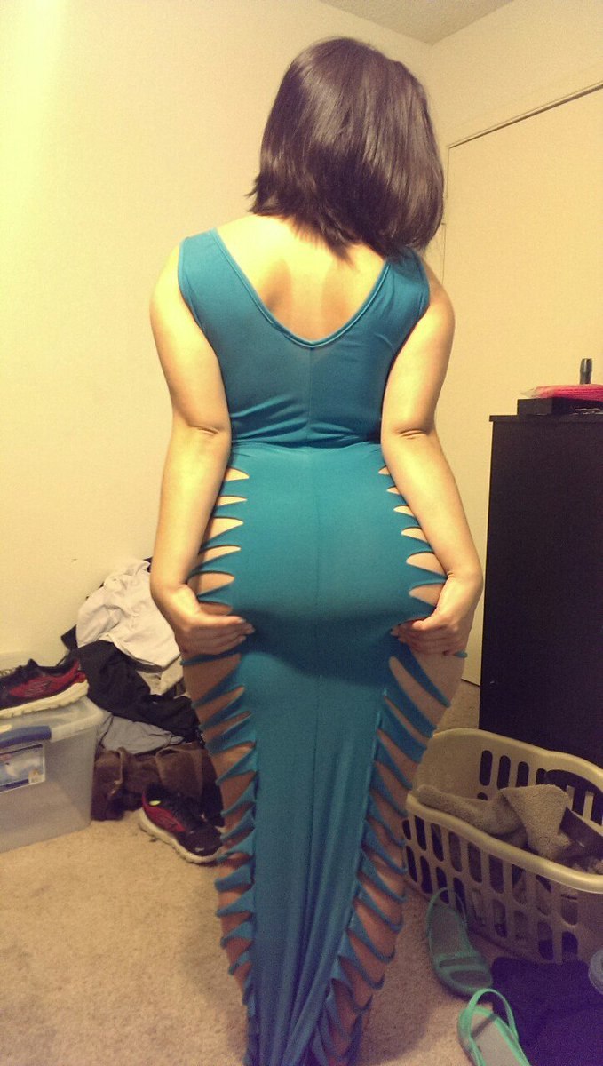 Big Booty in Araba dresses