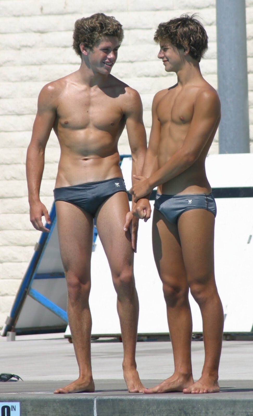 The plate is forbidden to swim