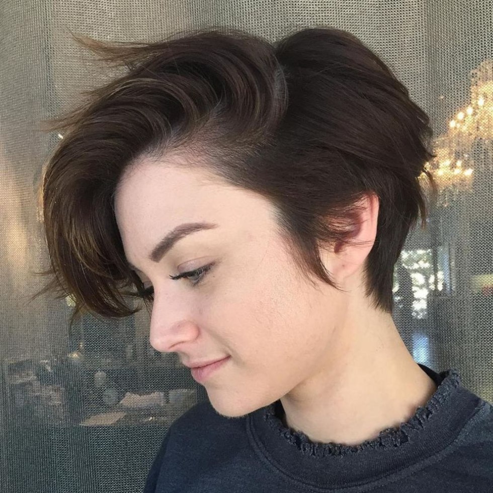 Haircut Pixie Kalmanovich