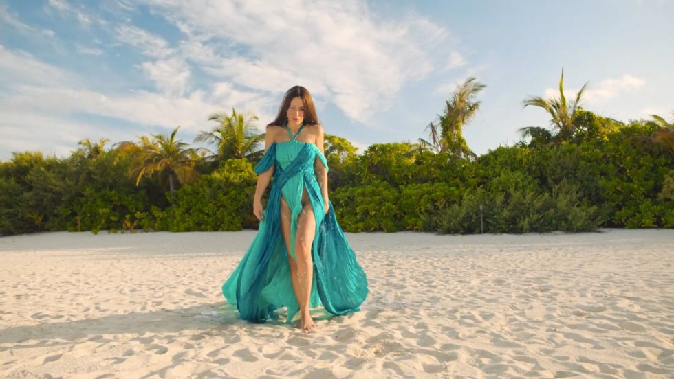 Porn, Russian singers, Alsu