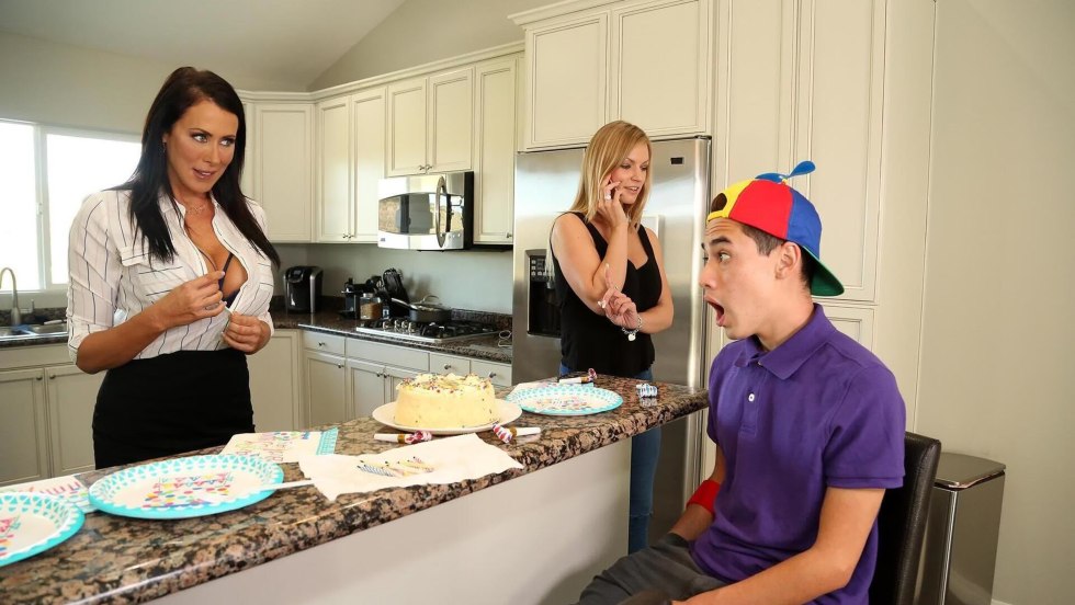 Feel Like Good Paints