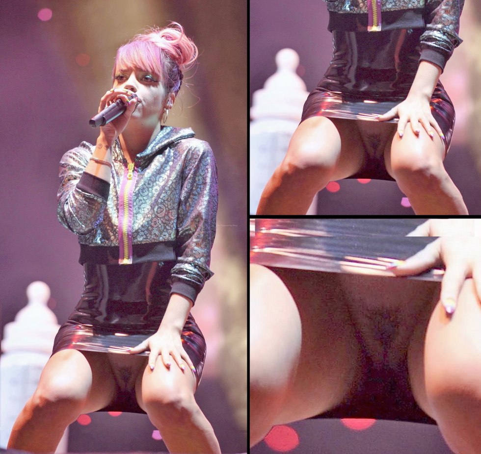 Beautiful girls without panties