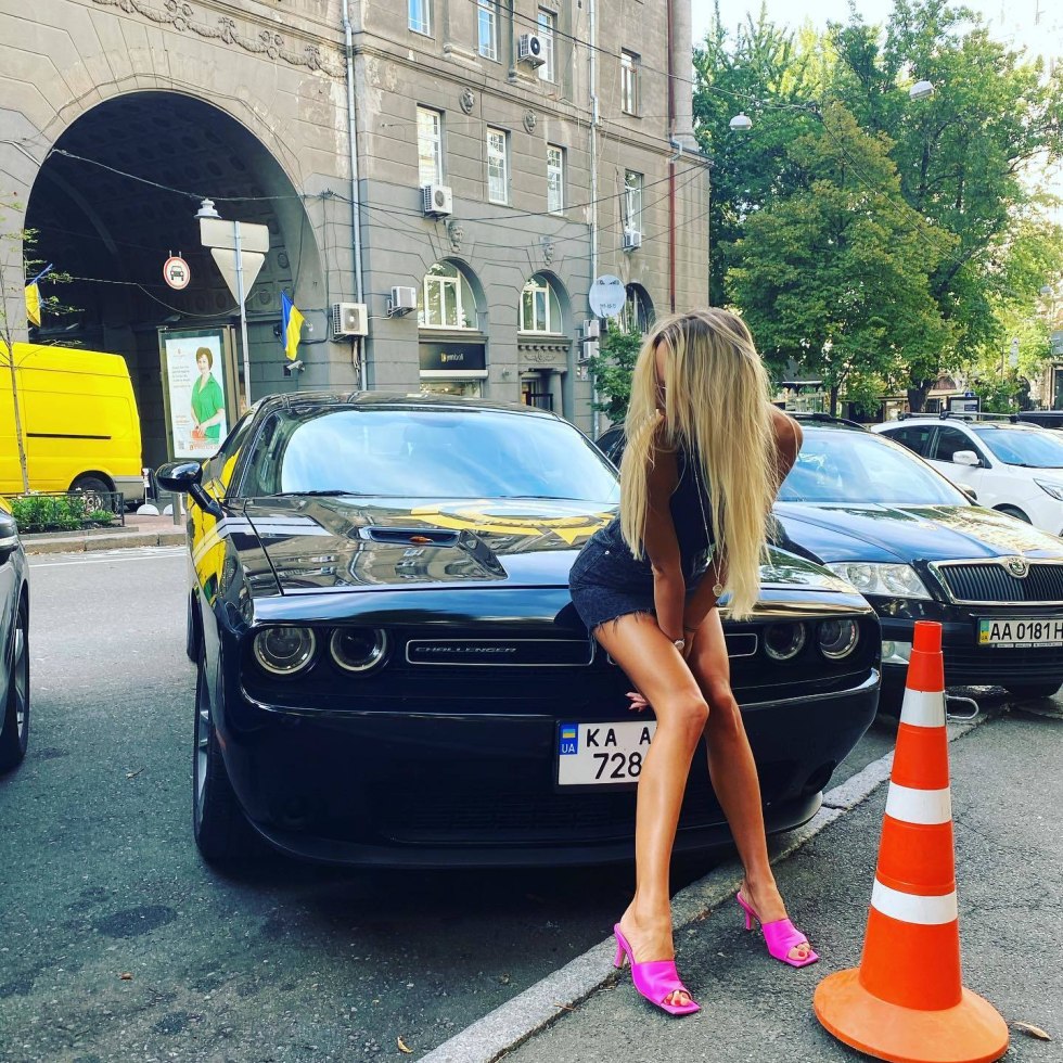 Studio Quarter 95 Actress Naked