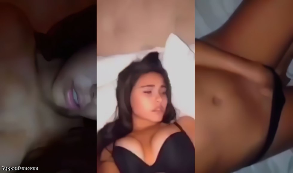 Snapchat girls undress