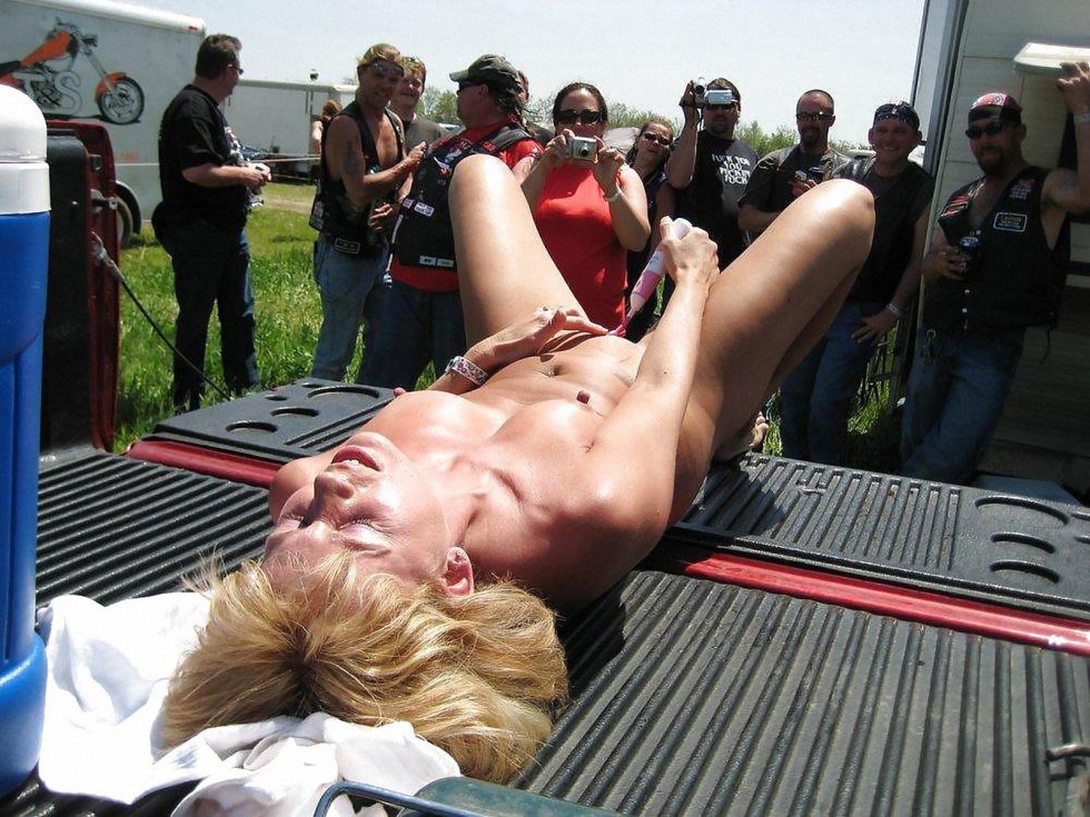 No Pants Subway Ride Moscow