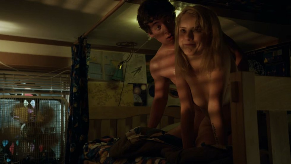 Laura Wiggins shameless naked