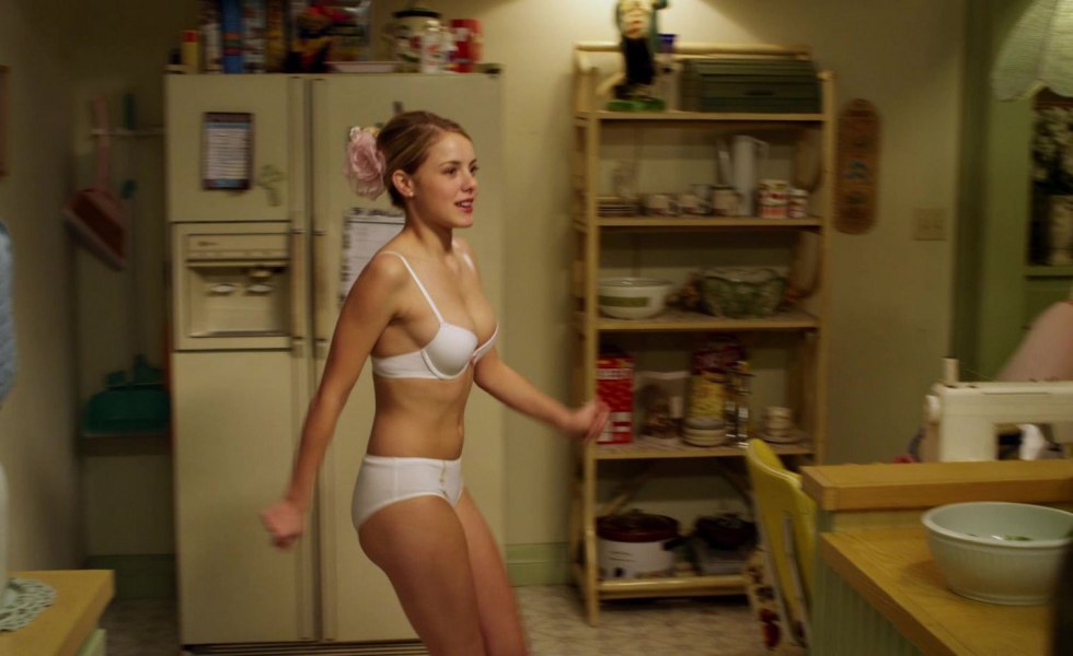 Laura Slade Wiggins shameless naked