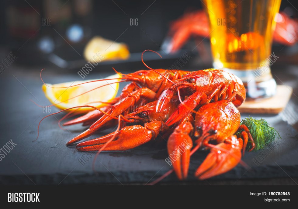 Boined Crayfish with Beer