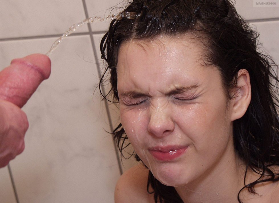 Japanese Bukkak in mouth