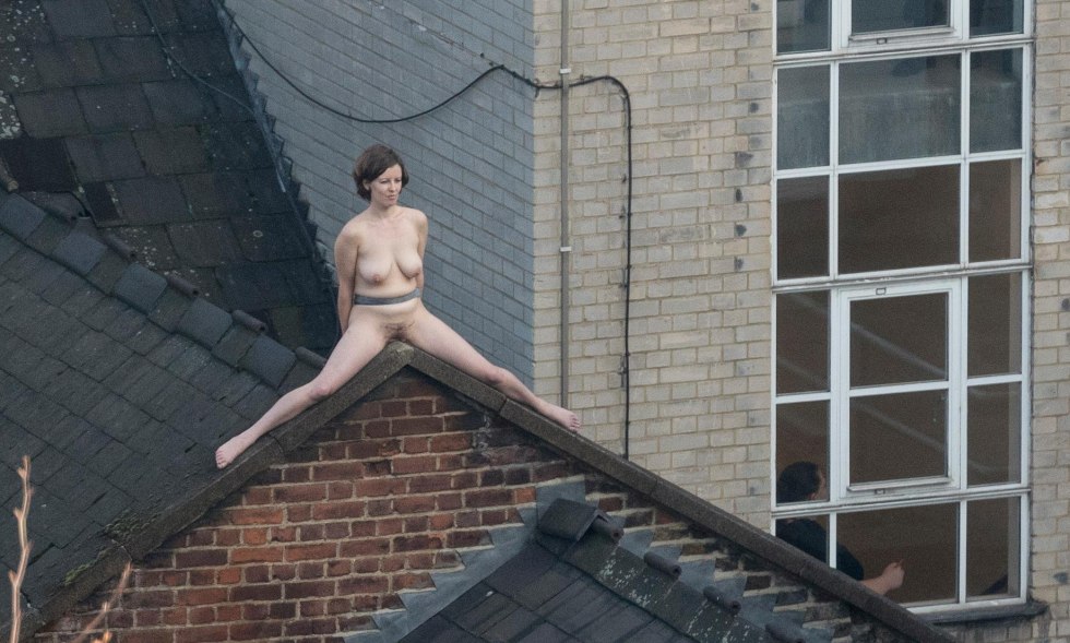 Poppy Jackson naked on the roof