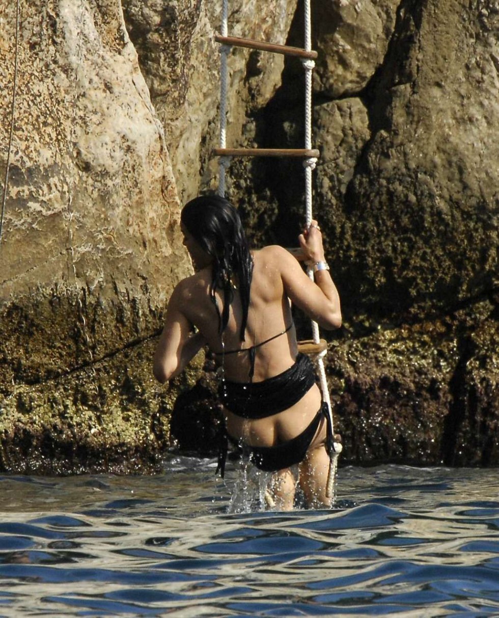 Michelle Rodriguez Topless