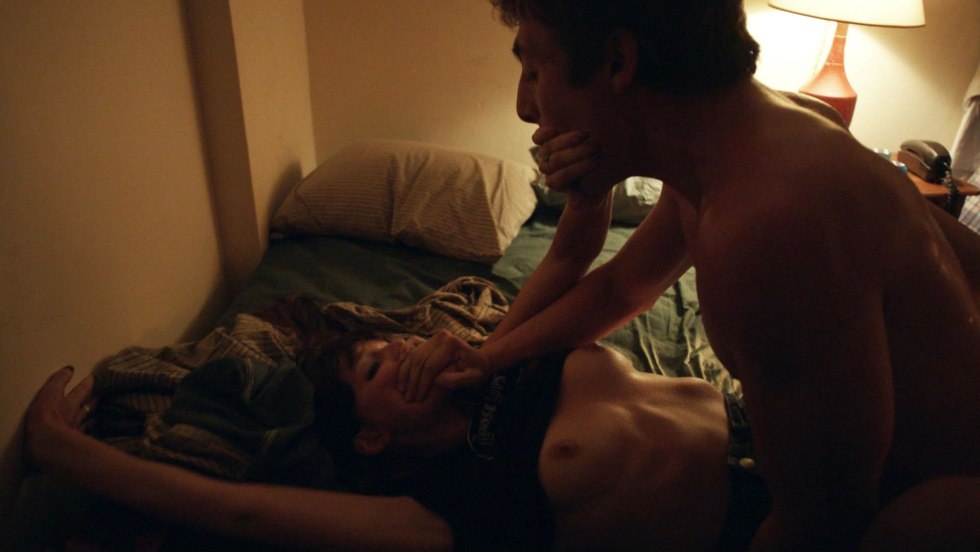 Emma Grinwell shameless nude