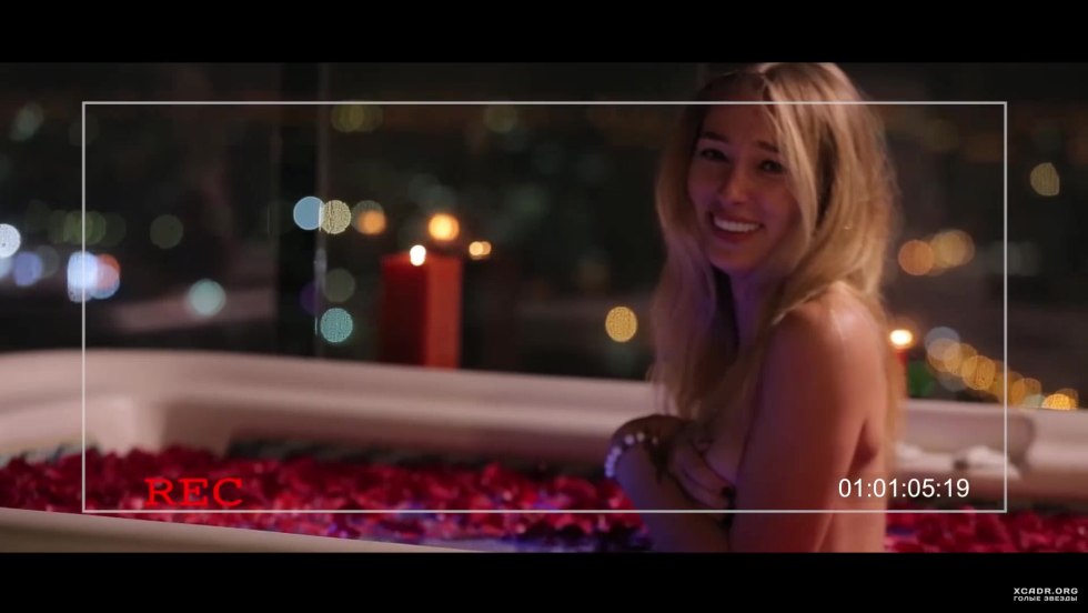 Nastya Ivleeva Hot photo eagle and tails