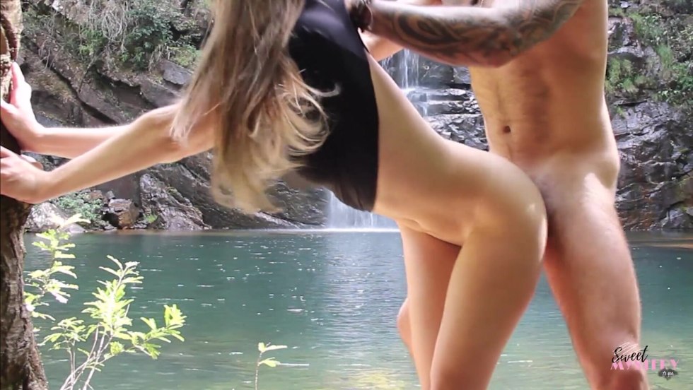 Anal in extreme and places