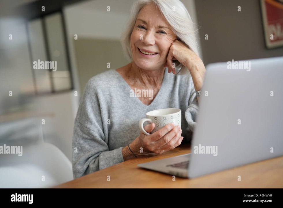 Memes about grandmas