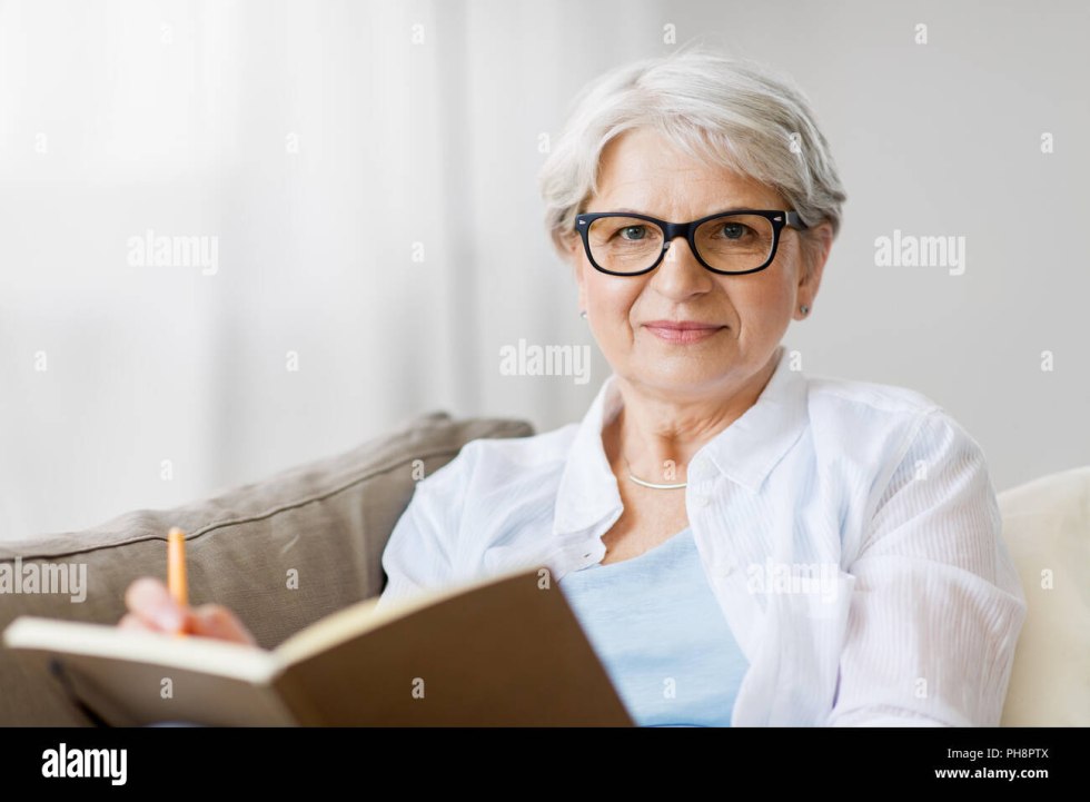 Fatherless women in pantyhose