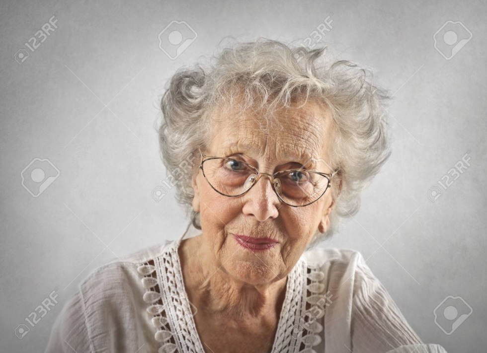 50 -year -old woman with glasses