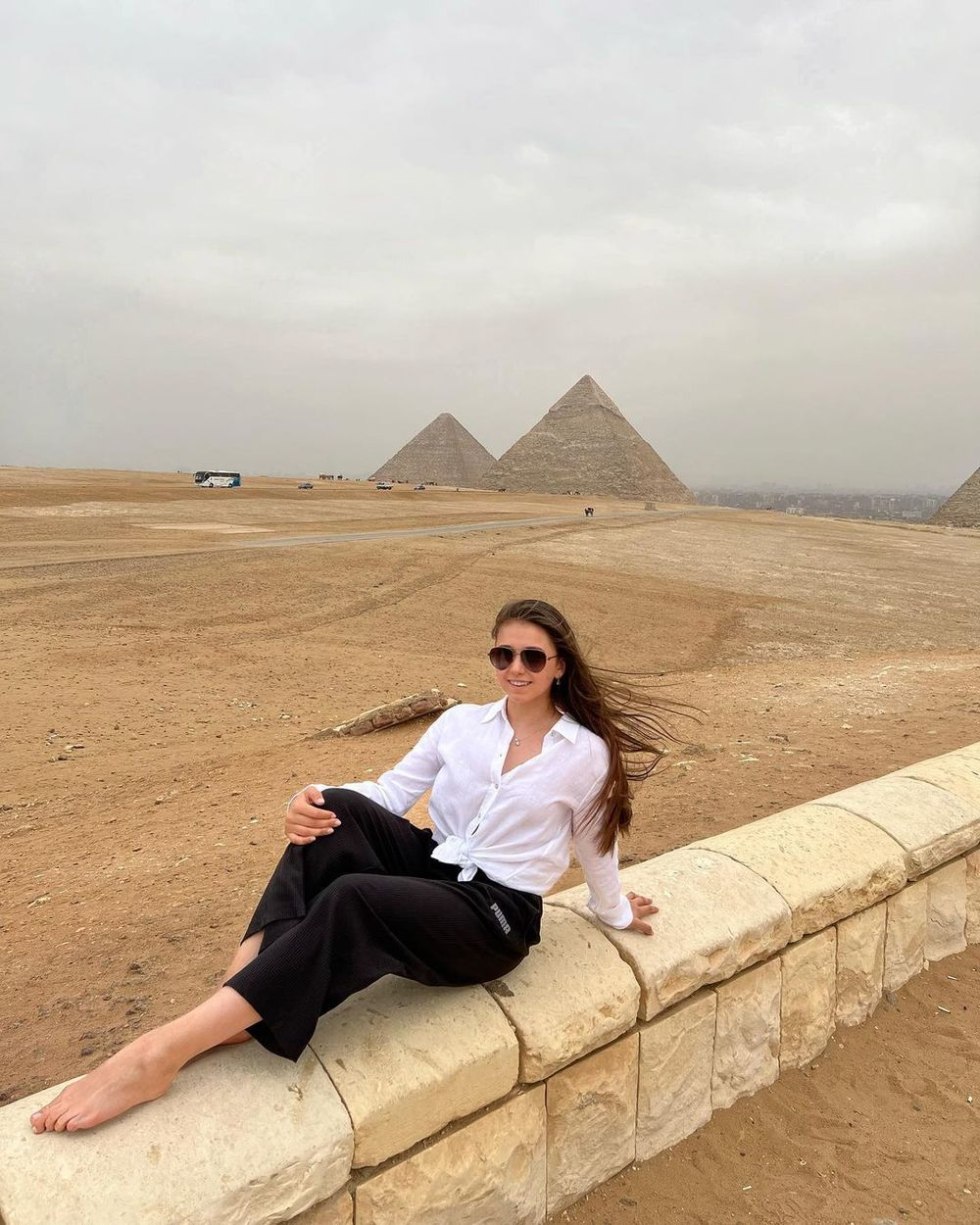 Kamila Valieva skater Bolero