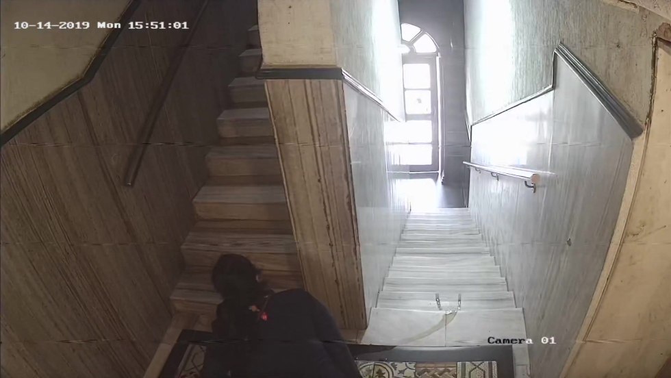 Naked wife in the entrance Private