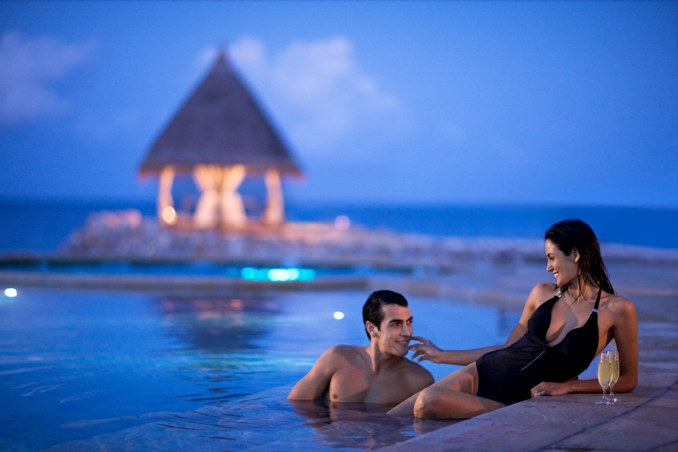 Taj Coral Reef Resort Spa 5