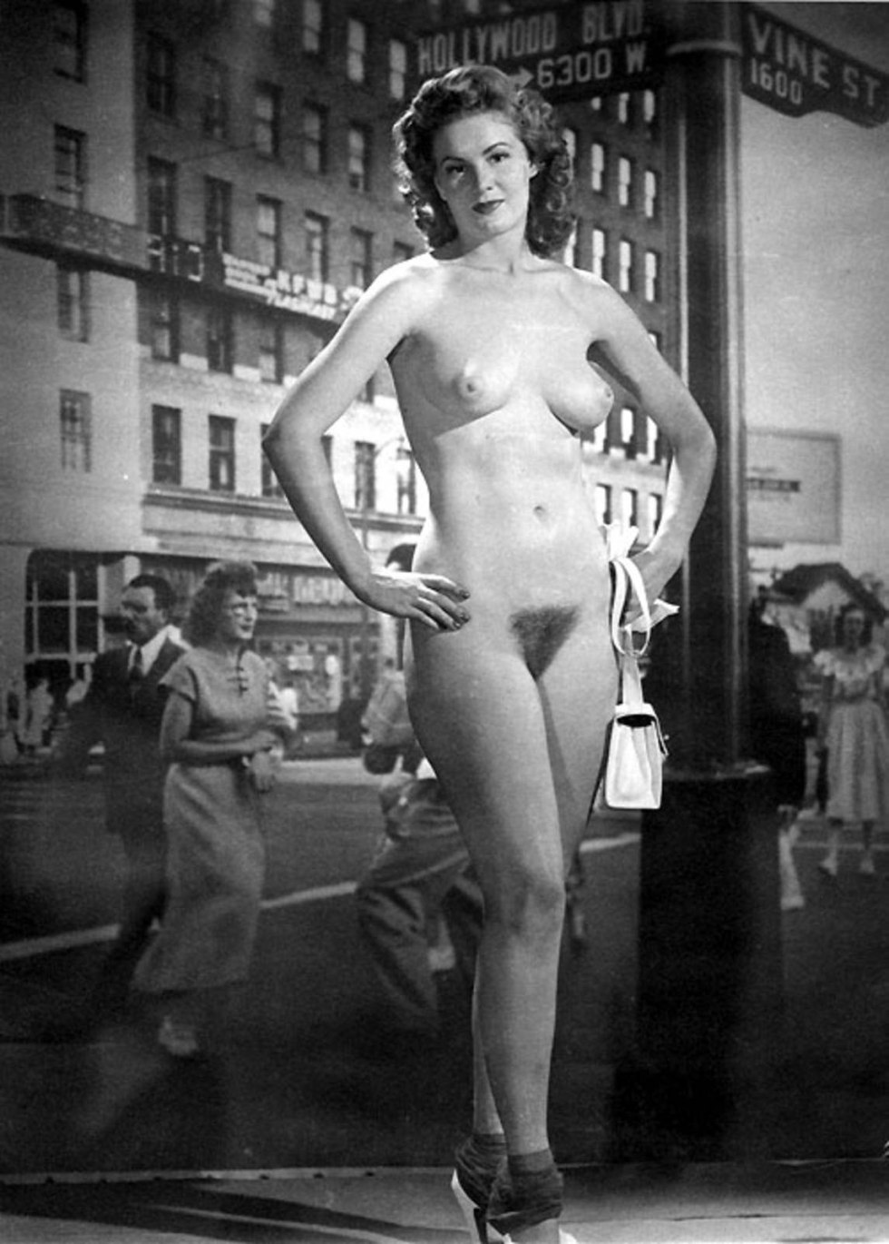 Women with beautiful pussy retro