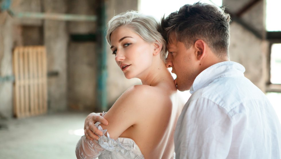 Calling bride Penthouse Sex