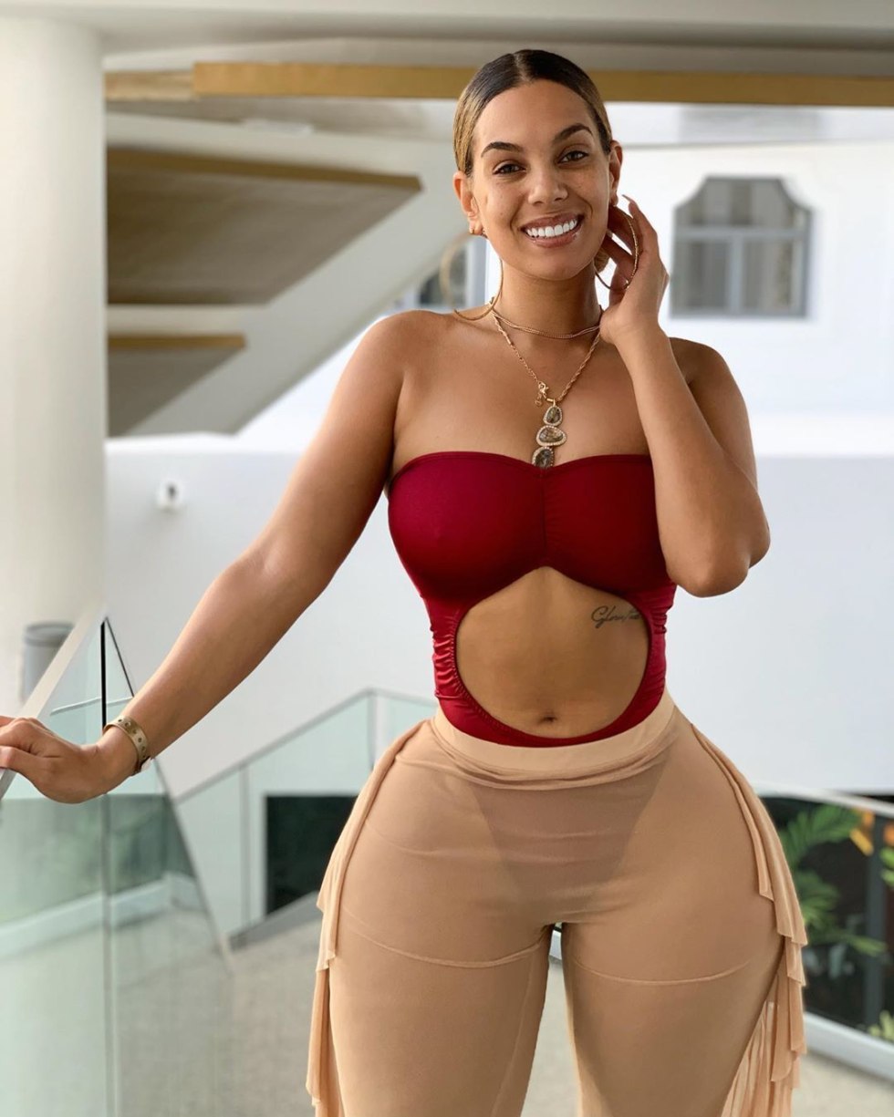 Figure pear plus saz