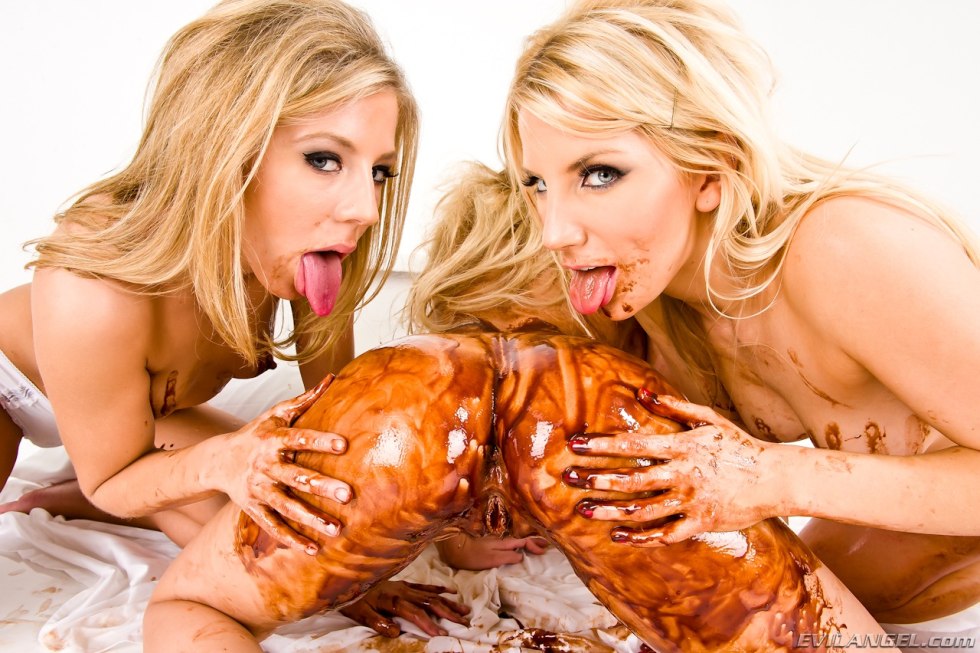 The lesbian coated with chocolate