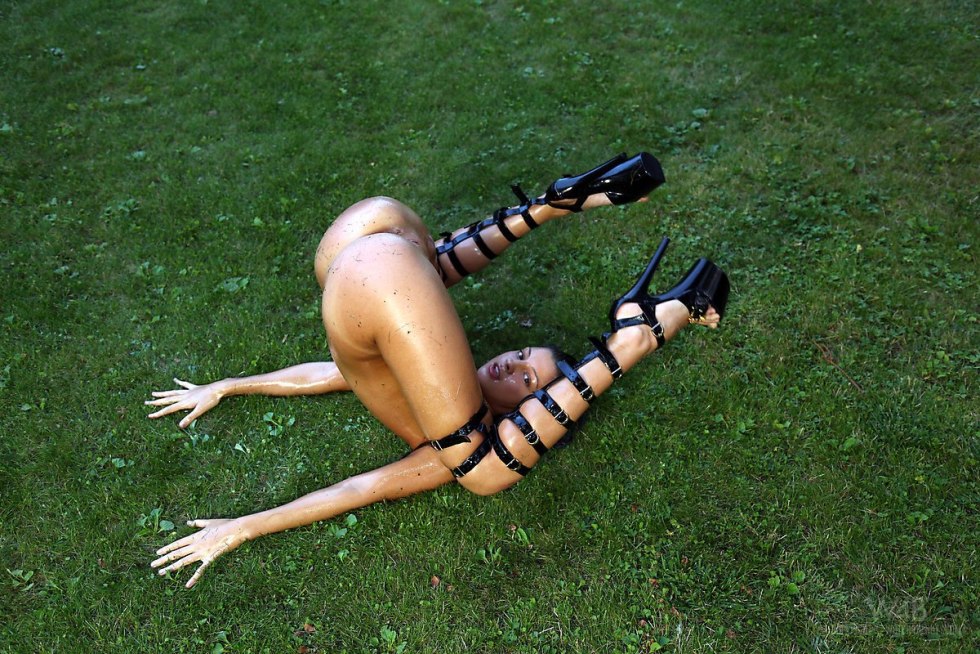 Sling Bikini Micro Big Tits