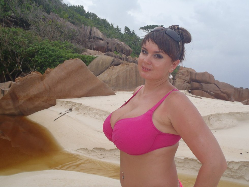 Mila Kuznetsova photo in a swimsuit