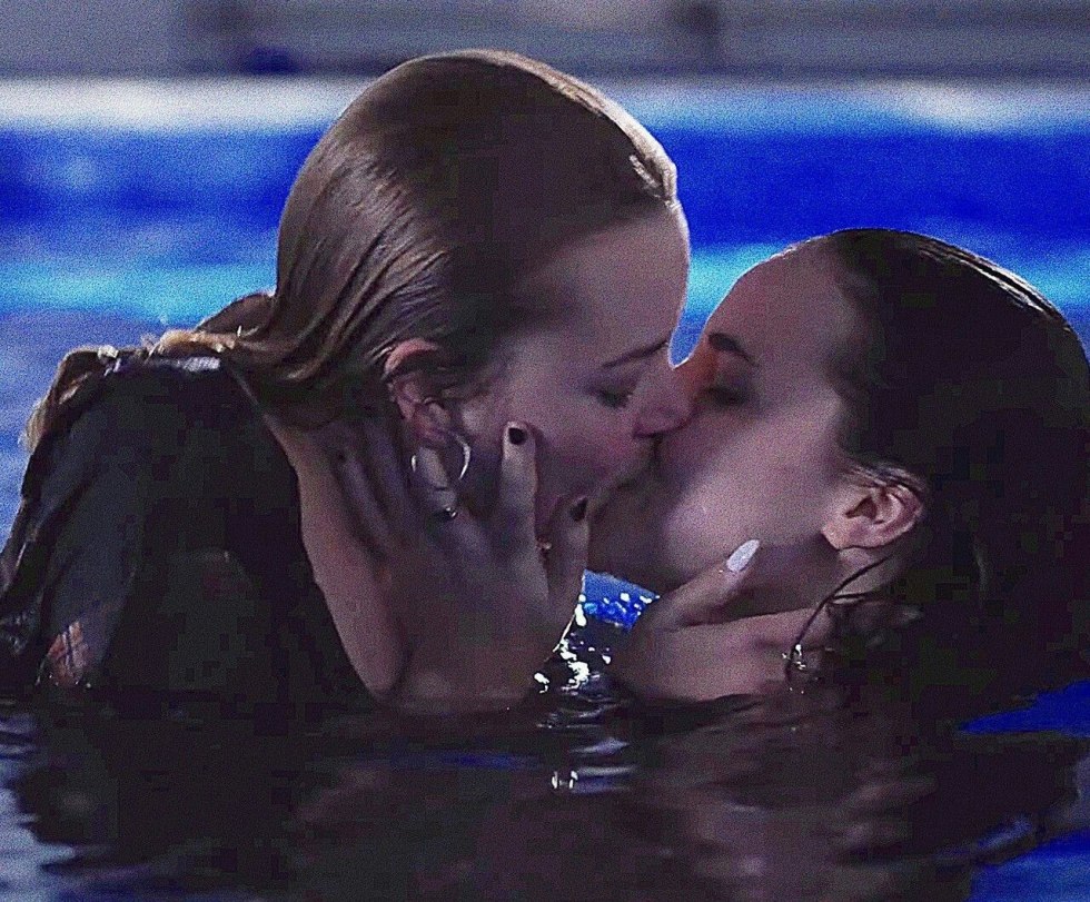 Lena anderson & Whitney Wright