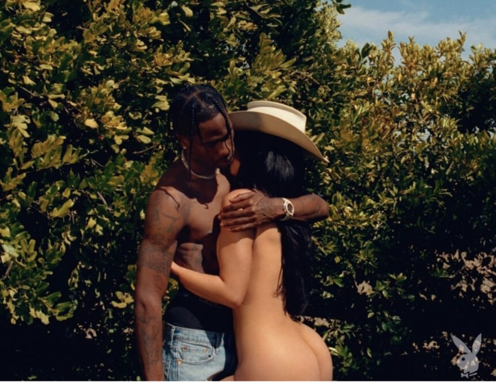 Kylie Jenner Naked Tits