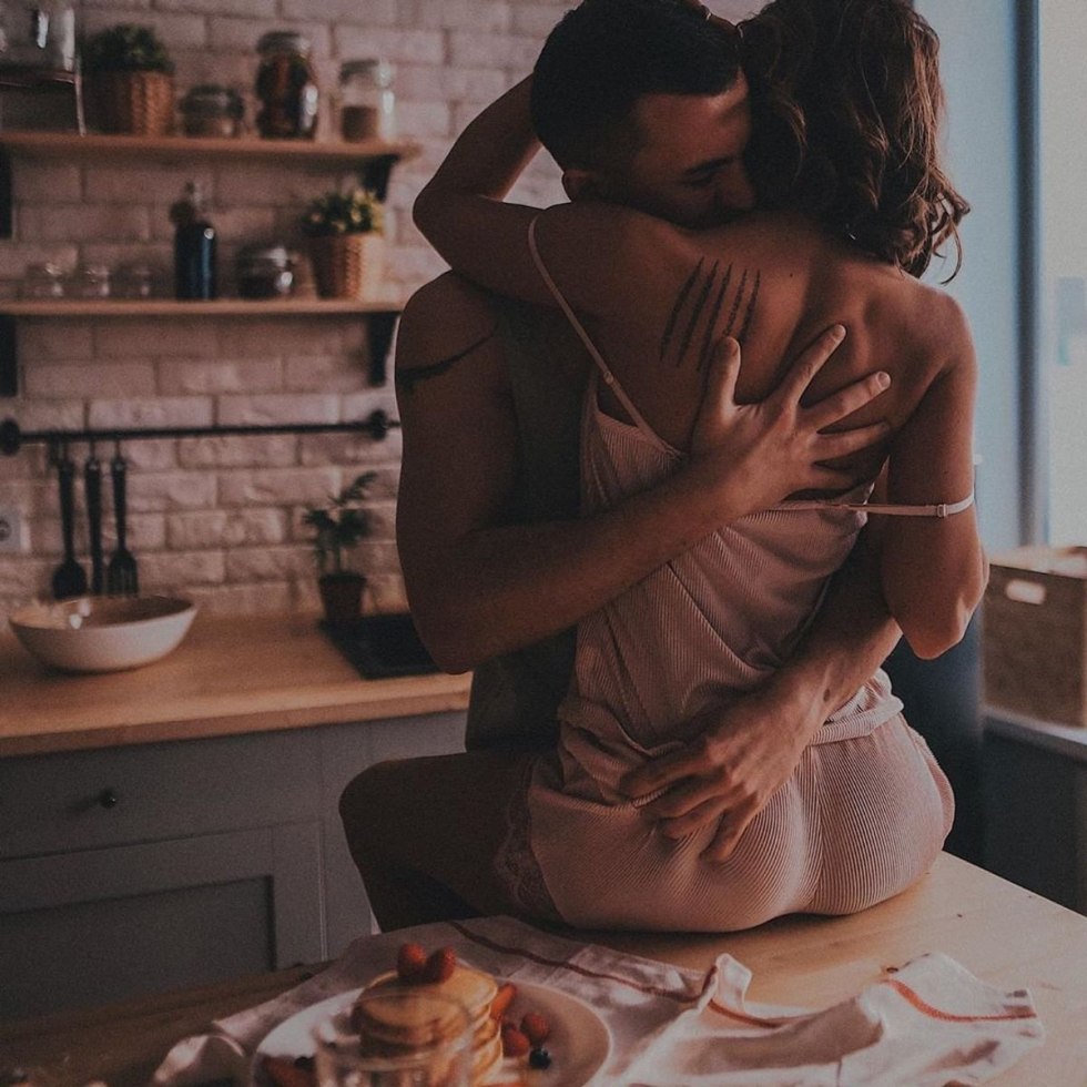 Tender erotic photos