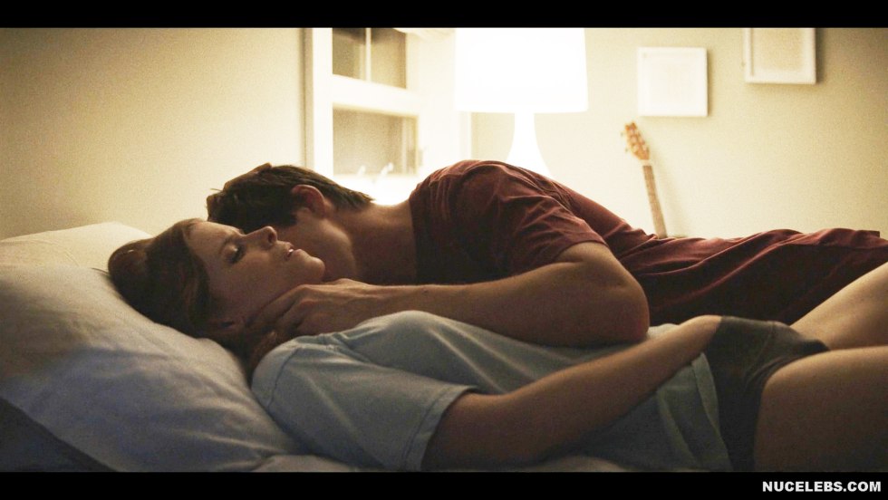 Naked Ellen Page and Kate Mara