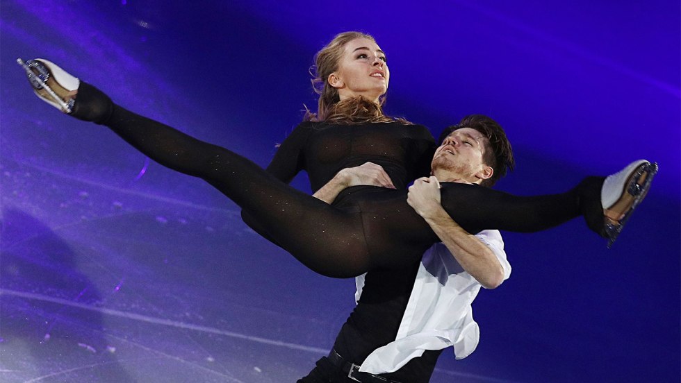 Alexandra Stepanova skater