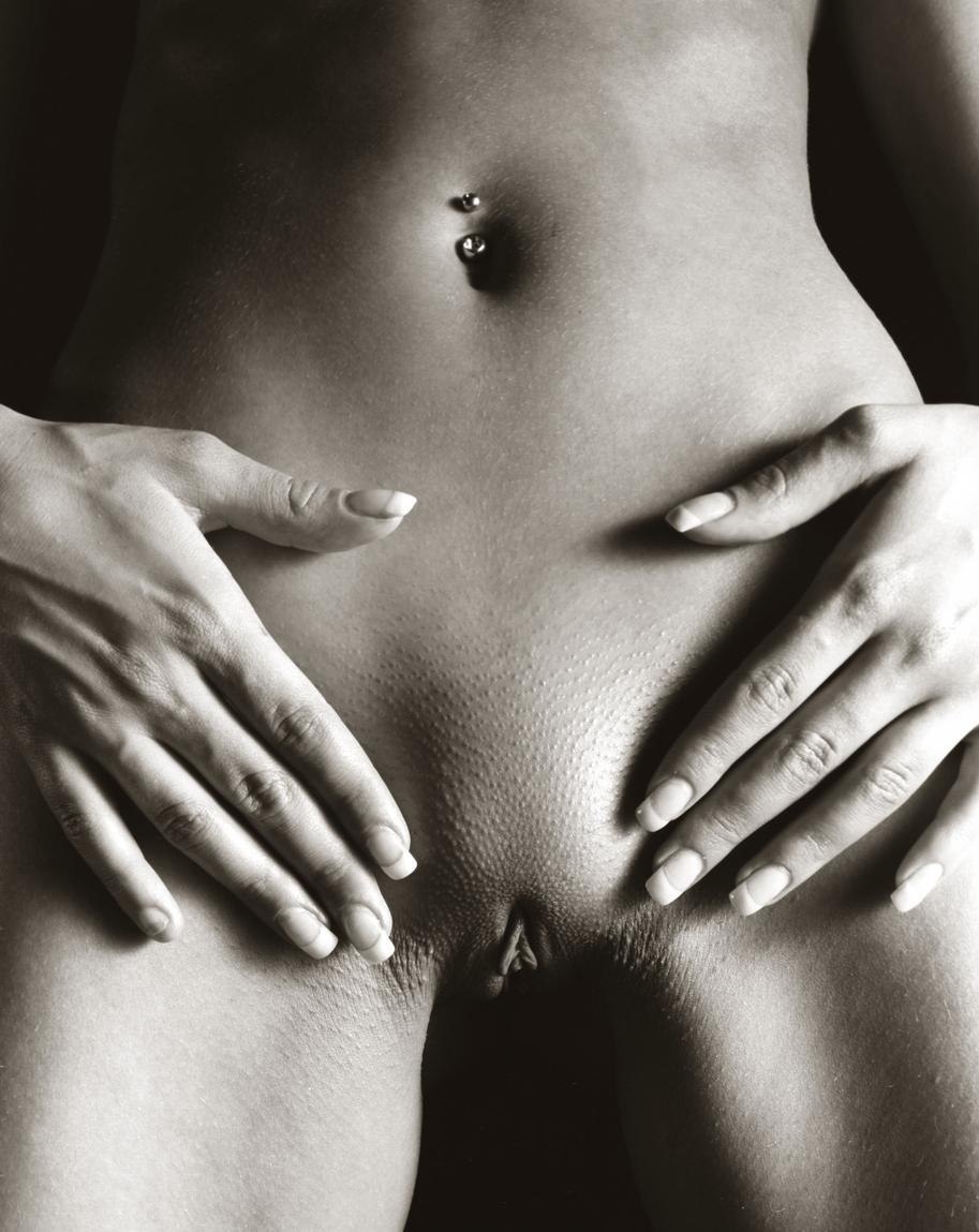 Erotic female navels