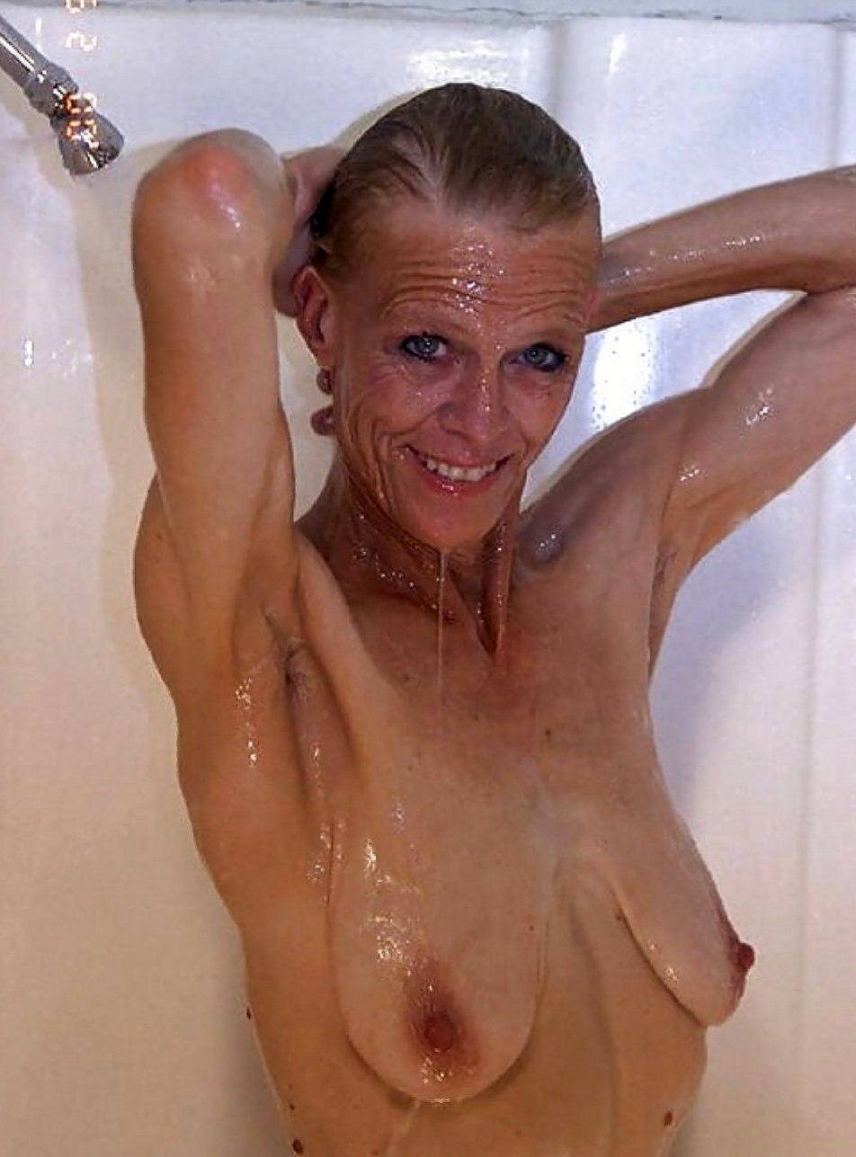 Mature thin with empty tits