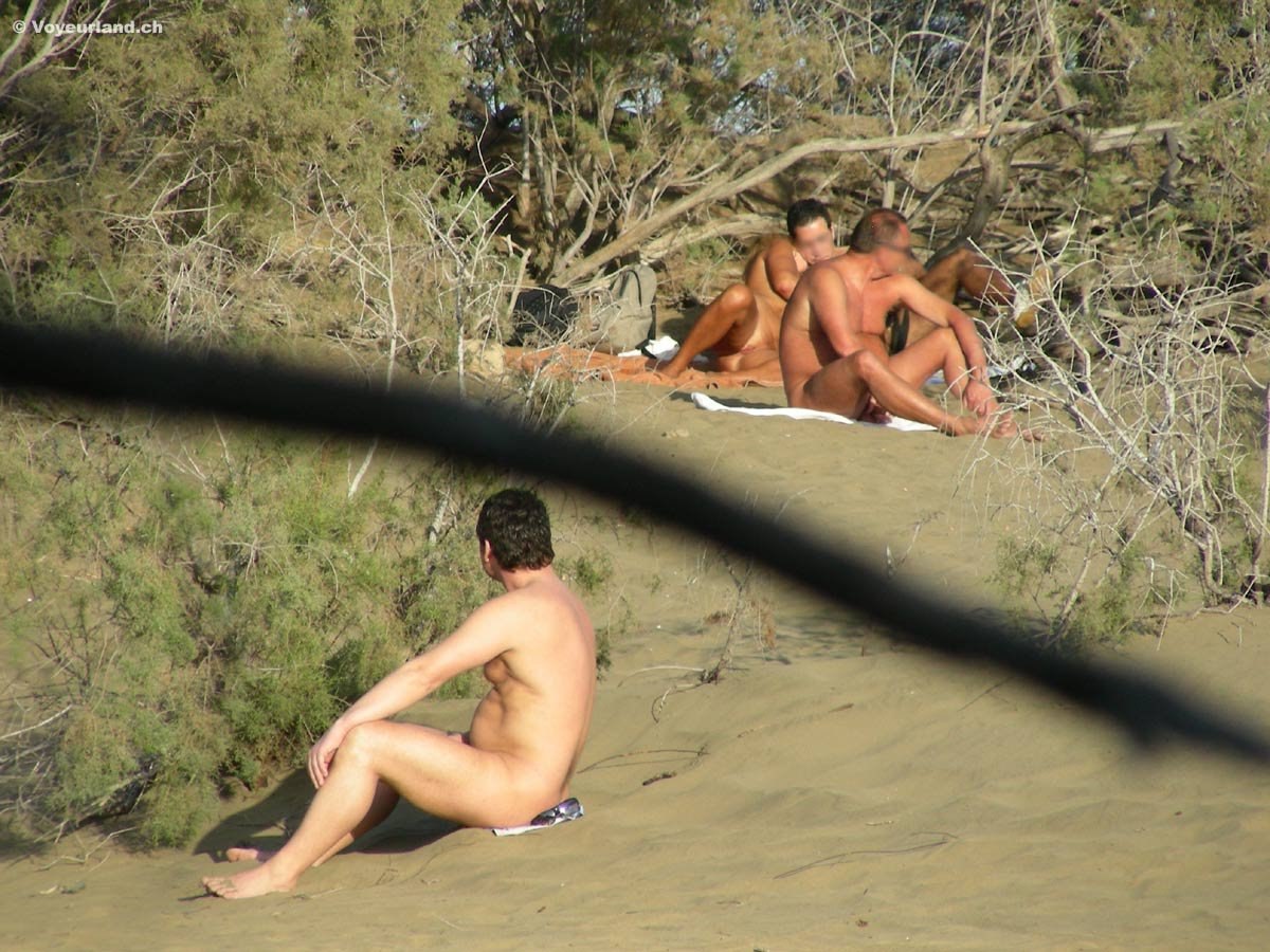 Totally naked nudist beach in the dunes порно