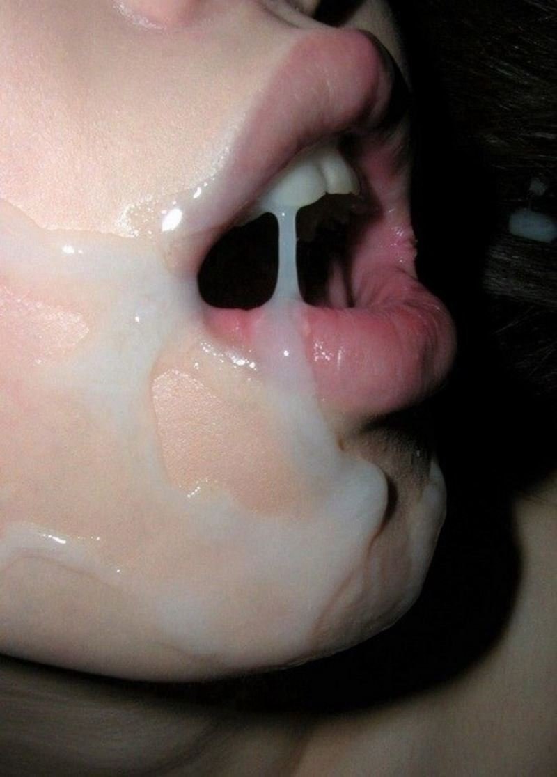Cum in a close -up mouth