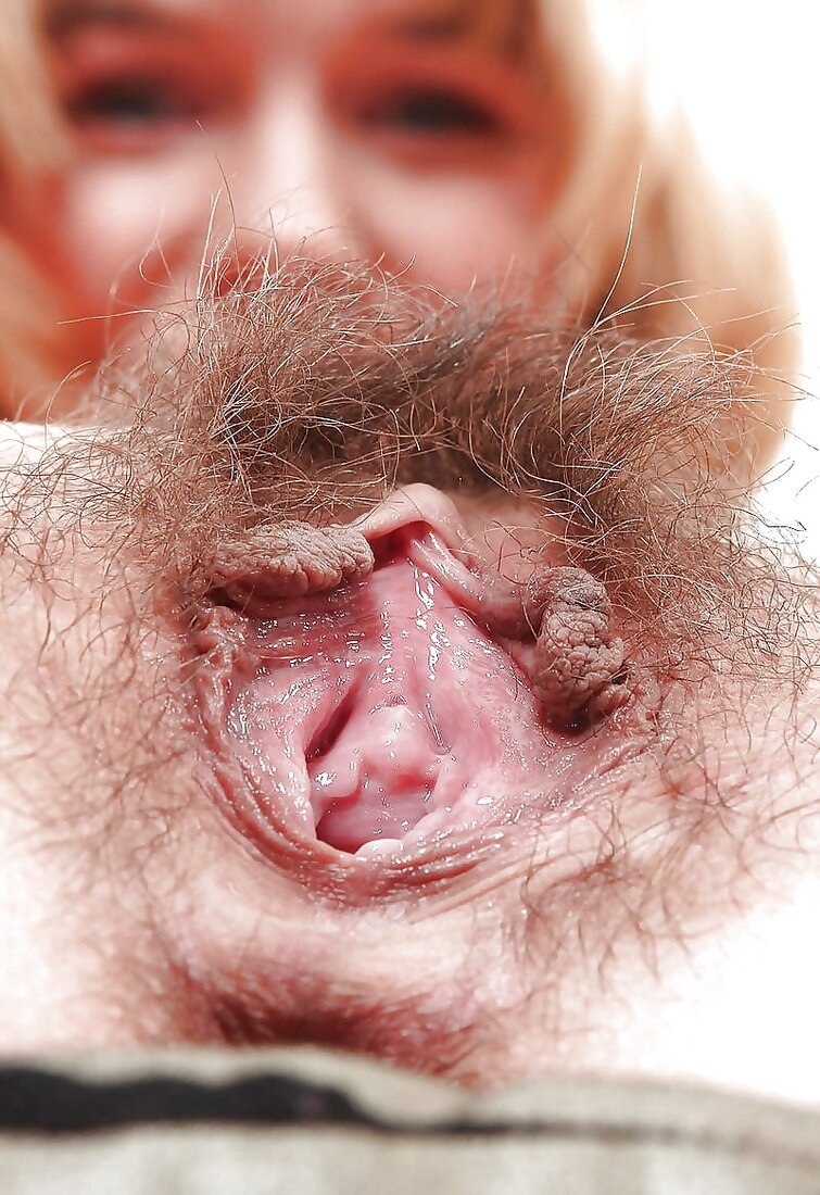 Face and hairy vagina