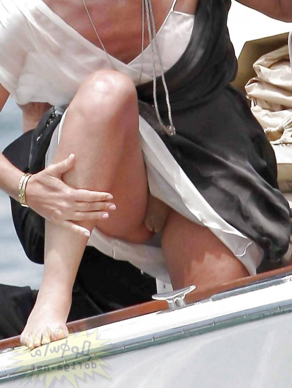 Stars lit up without panties