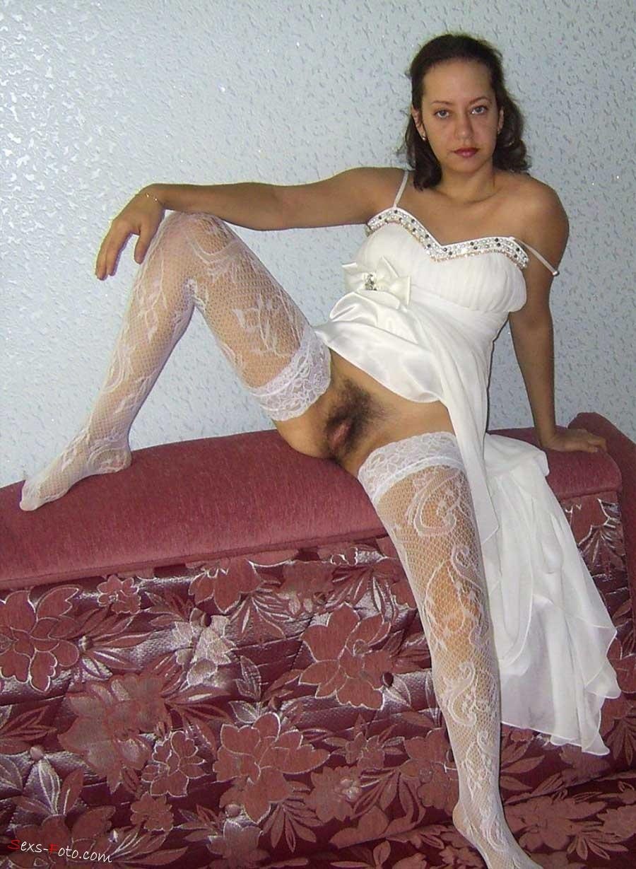 Naked bride with hairy pussy